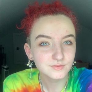 Meet your Posher, Abigail